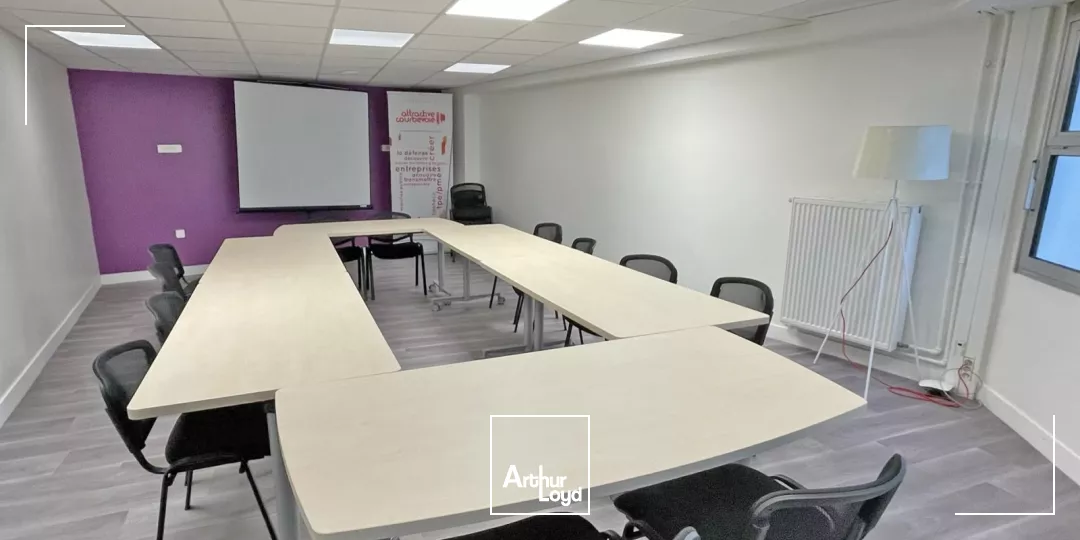 Bureaux à vendre à COURBEVOIE 92400