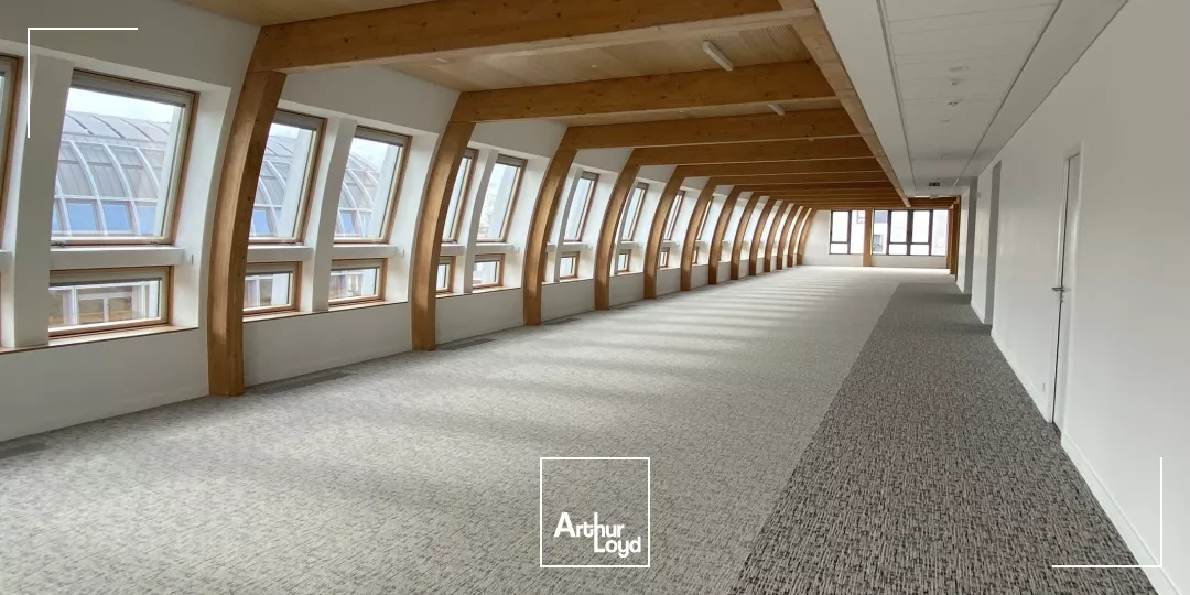 Bureaux neufs avec vue sur la Seine - Nombreux services dernière génération - Espace extérieur