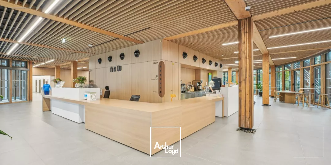 Bureaux neufs avec vue sur la Seine - Nombreux services dernière génération - Espace extérieur