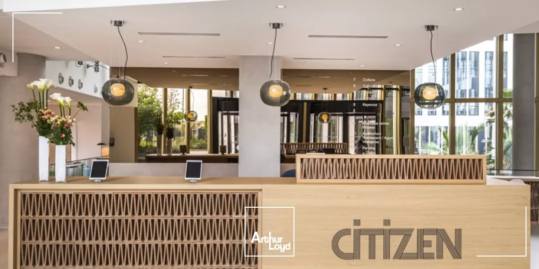 Bureaux rénovés avec jardin, à louer à Colombes