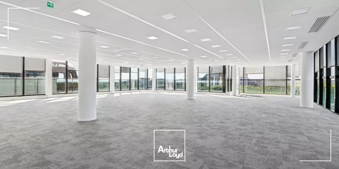 Asnières sur Seine - Vastes plateaux de bureaux ergonomiques et ultra-lumineux à louer - Immeuble serviciel de standing