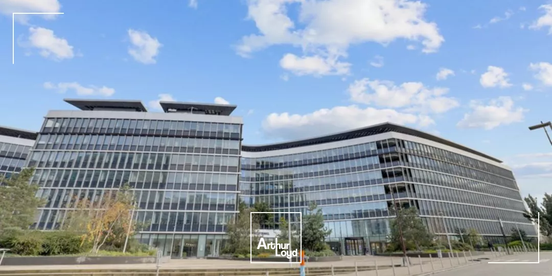 Bureaux labellisés et full services, proche du RER A, à Rueil Malmaison, 