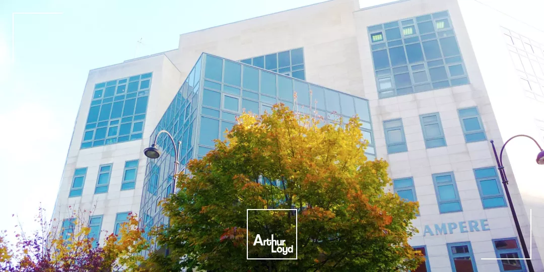 Bureaux modernes et modulables à Rueil sur Seine - Quartier dynamique - Nombreux parkings