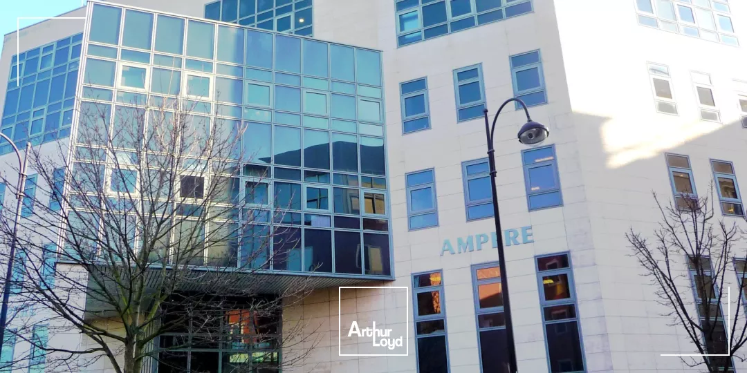 Bureaux modernes et modulables à Rueil sur Seine - Quartier dynamique - Nombreux parkings