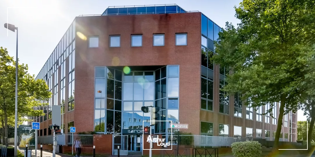 CENTRE VILLE DE SQY, Bureaux à Louer