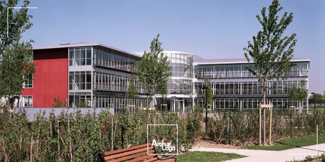 Bureaux à louer à VOISINS LE BRETONNEUX 78960