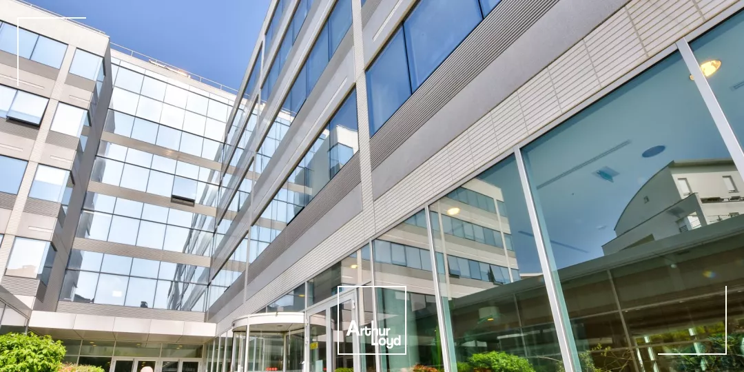 Bureaux à louer à MONTIGNY LE BRETONNEUX 78180