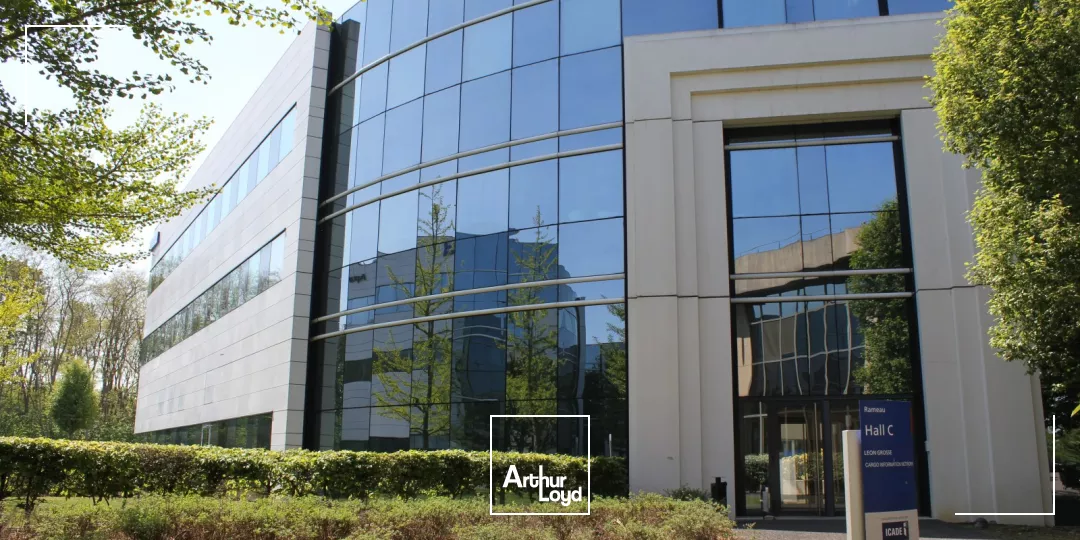 TOUT PRES DES SERVICES DU PARC