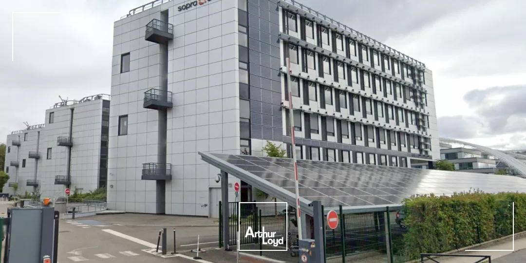 Bureaux à louer à MEUDON LA FORET 92360