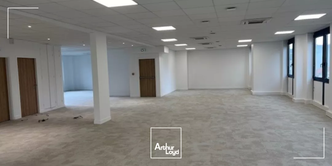 RARE SUR BOURG LA REINE !