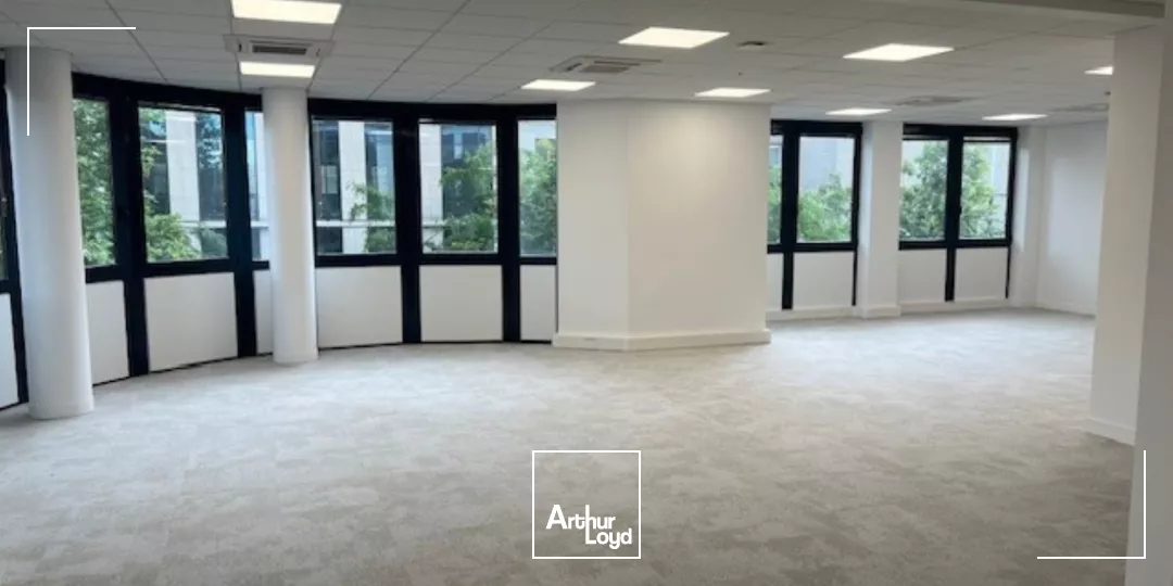 RARE SUR BOURG LA REINE !