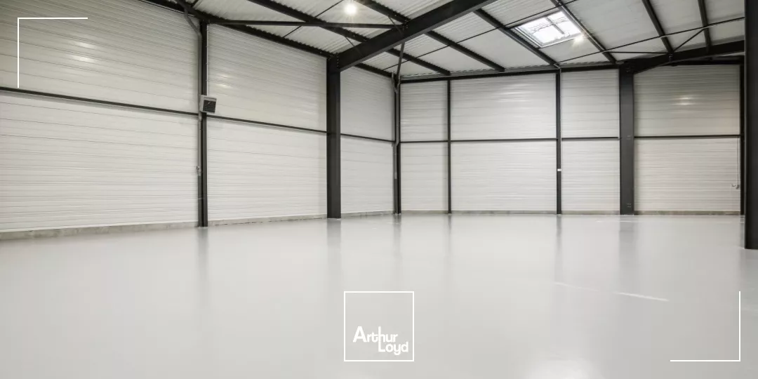 Locaux d'activités à louer à Roissy - Parc certifié BREEAM Very Good face au Golf de Roissy et proche Roissy CdG, surfaces dès 383 m²