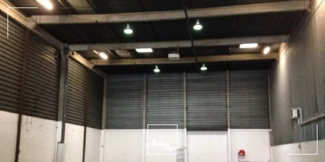 3 Cellules d'entrepôt à Garonor - 3482 m² divisibles - Proximité Paris & CDG - Accès direct A1/A3 - Sécurisé - En bail dérogatoire