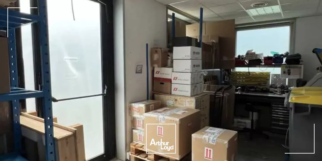 Bureaux à louer à SAINT AUBIN 91190