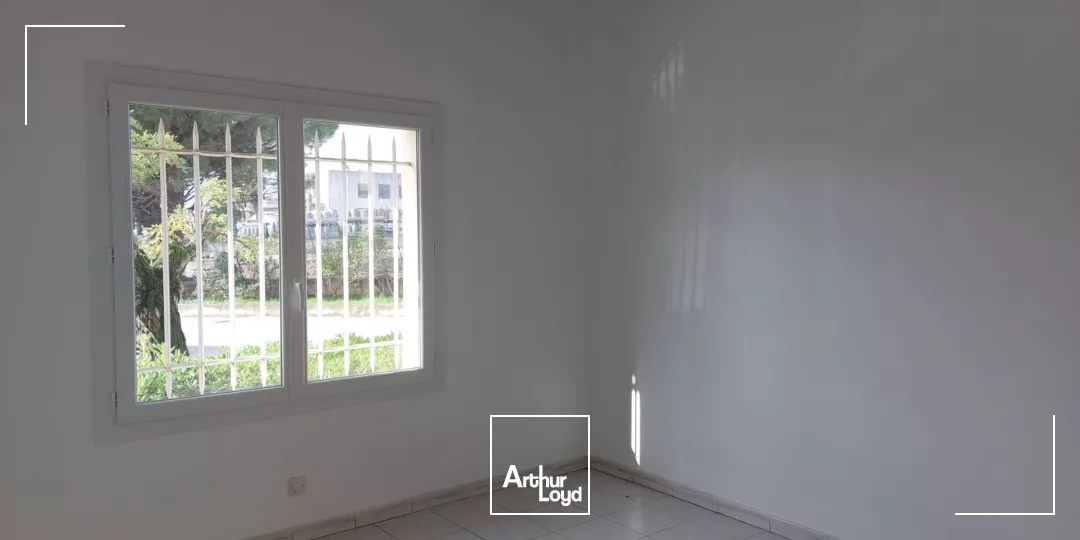 Bureaux PMR avec accès indépendant à louer - ZI Toulon Est - La Garde