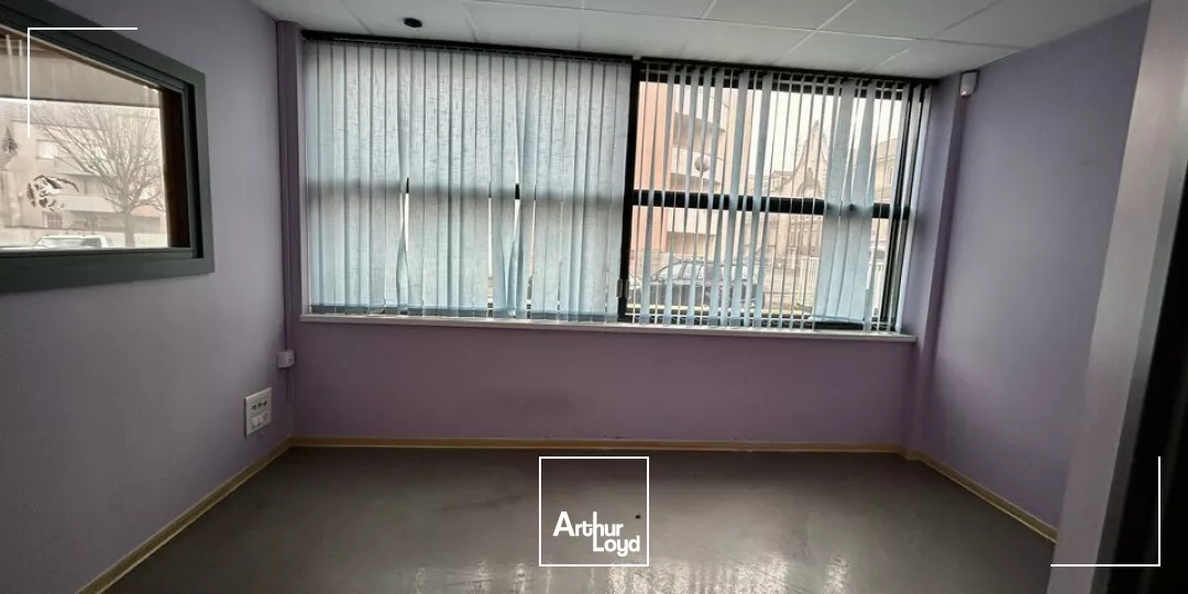 BUREAUX à LOUER de 391 m²