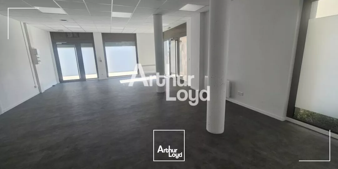 Angers proche CHU local commercial de 54m² à louer 