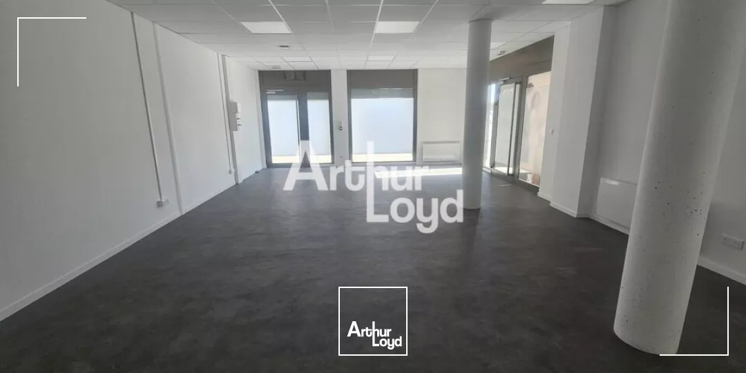 Angers proche CHU local commercial de 54m² à louer 