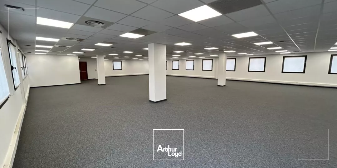 Bureaux de standing à louer avec parkings en ZFU - 13016 Marseille