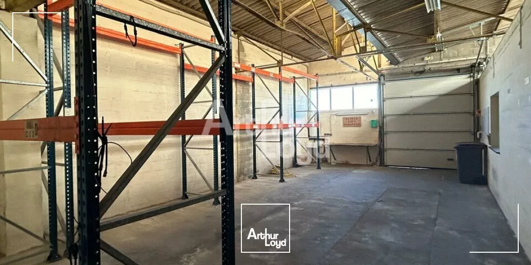 SAINT AIGNAN - LOCATION LOCAL D'ACTIVITÉ DE 440 M² - AXE PASSANT