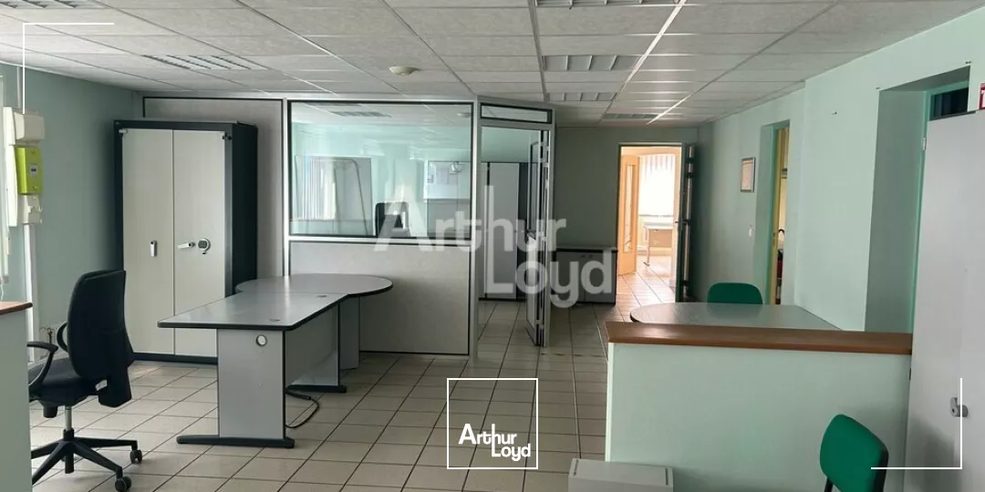 SAINT AIGNAN - LOCATION LOCAL D'ACTIVITÉ DE 440 M² - AXE PASSANT