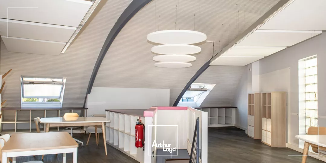 A LOUER A VENDRE BUREAUX 153 M² PROXIMITE GARE DE BREST GAMBETTA