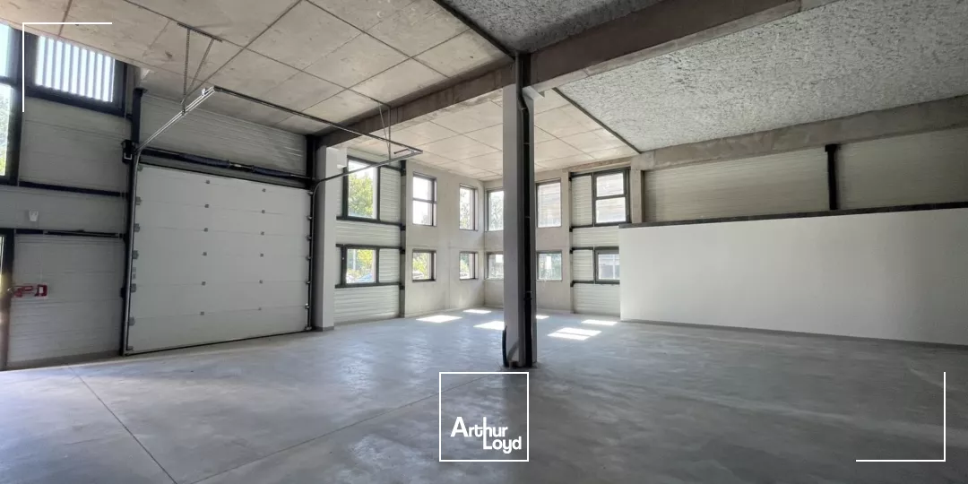 BUREAUX LABO ACTIVITE 1 981 M² NEUF A LOUER SMH PROCHE CAMPUS