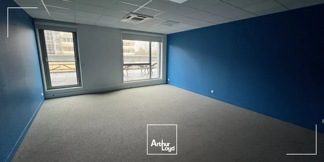 BUREAUX - A LOUER - ILE DE NANTES - IMMEUBLE KANOA