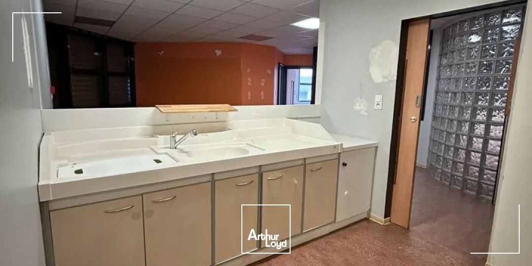 BUREAUX à LOUER de 391 m²