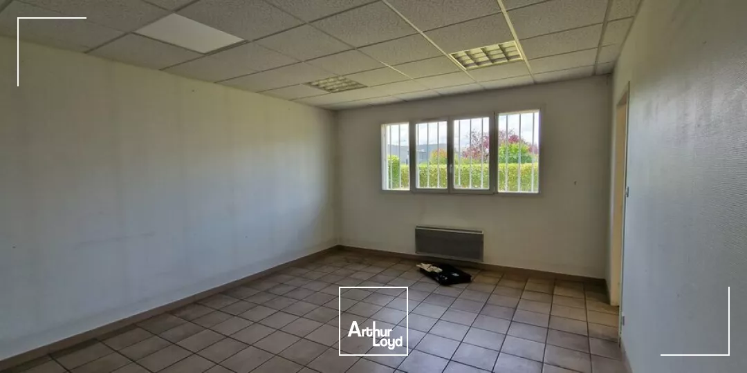 A LOUER  BATIMENT INDEPENDANT - ZAE CAP NORD