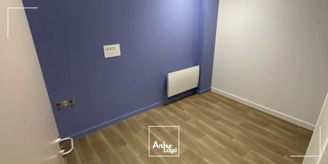 Local commercial de 365 m² à louer à Amiens Sud - Emplacement dynamique avec parking visiteurs