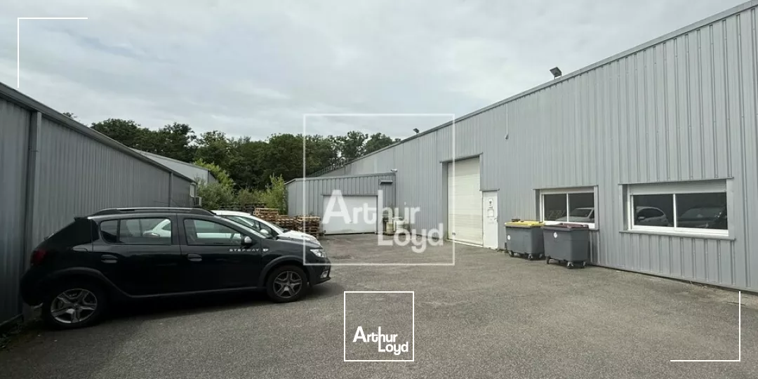 LOCAL D'ACTIVITE -LOCATION -RARE SUR SECTEUR