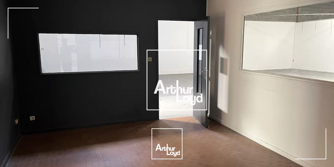 LOCAL D'ACTIVITE 1 200 m² - A LOUER - SAINT ALBAN