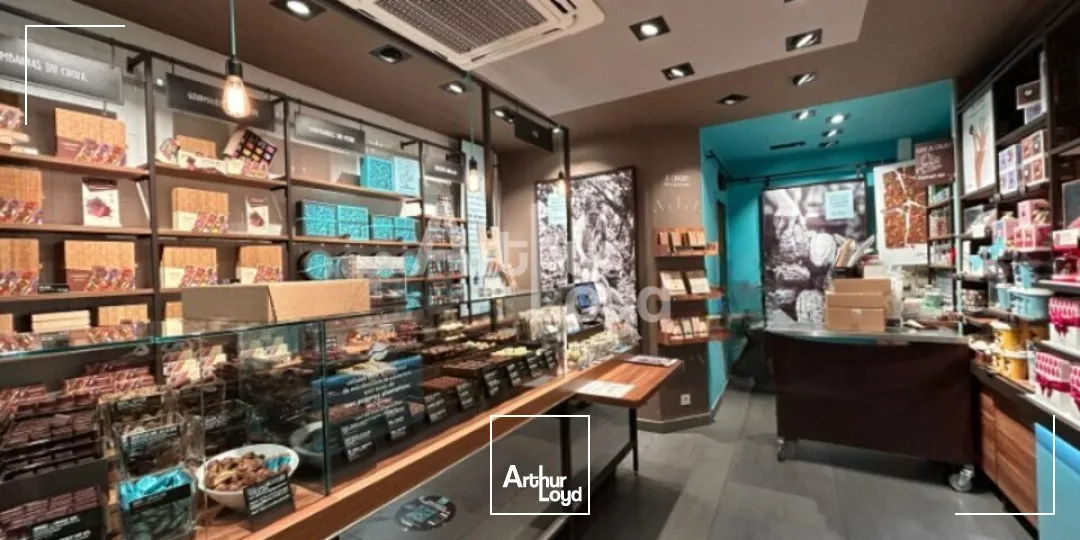 BLOIS - LOCATION LOCAL COMMERCIAL DE 60 M² - EMPLACEMENT TOP N°1