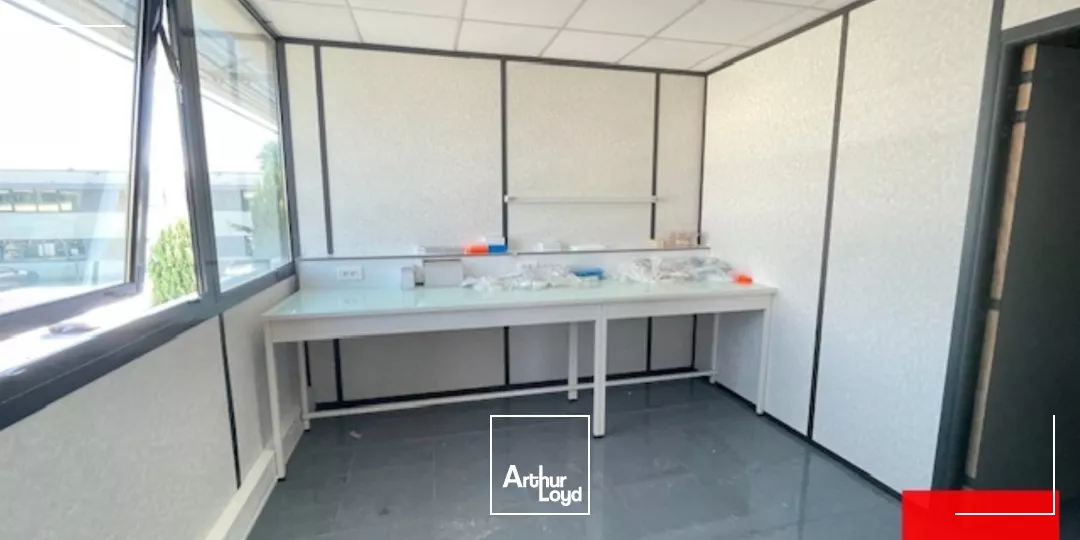 BUREAUX A LOUER 483 M² - BAILLARGUES GOLF DE MASSANE - PROXIMITE AUTOROUTES
