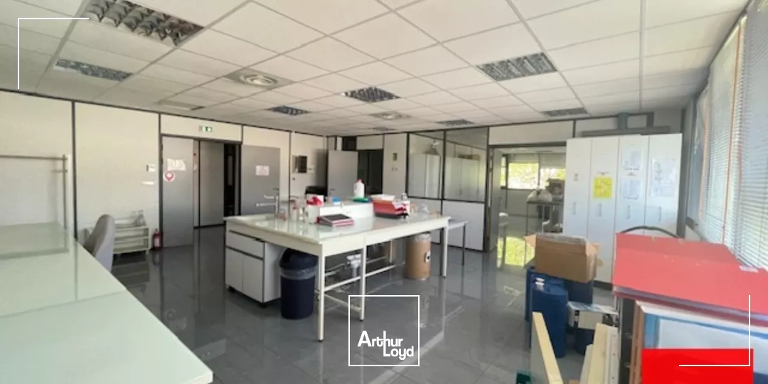 BUREAUX A LOUER 483 M² - BAILLARGUES GOLF DE MASSANE - PROXIMITE AUTOROUTES