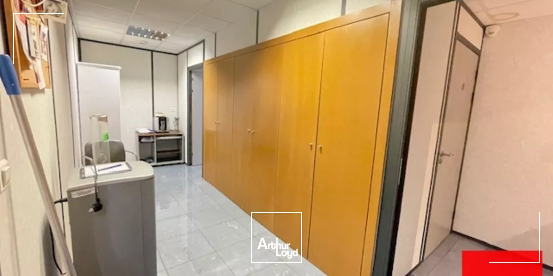 BUREAUX A LOUER 483 M² - BAILLARGUES GOLF DE MASSANE - PROXIMITE AUTOROUTES