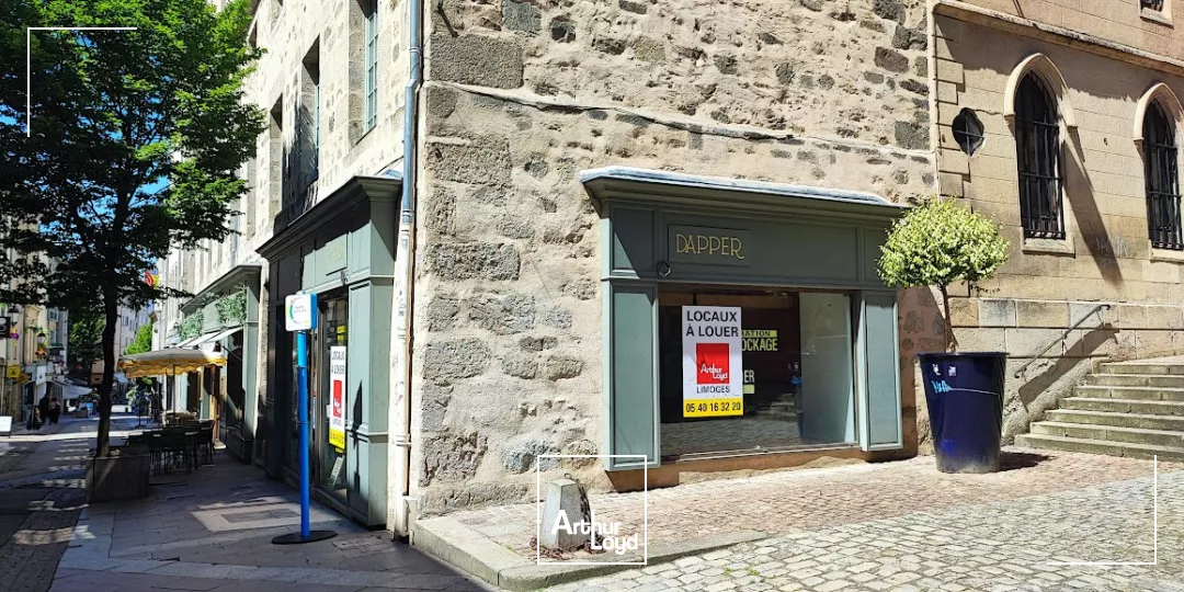 Local commercial hyper centre-ville Limoges - Angle de rue