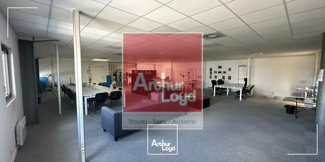 À LOUER  Bureaux 187 m² - TROYES