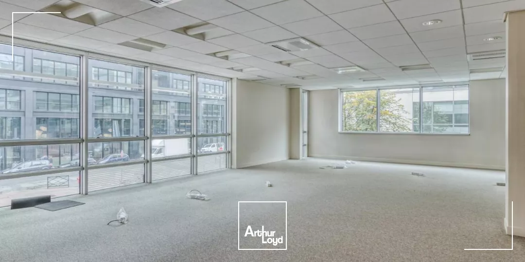 Un cadre de travail haut de gamme, de nombreux services, dans un immeuble immeuble moderne alliant confort, fonctionnalité, et loyer attractif