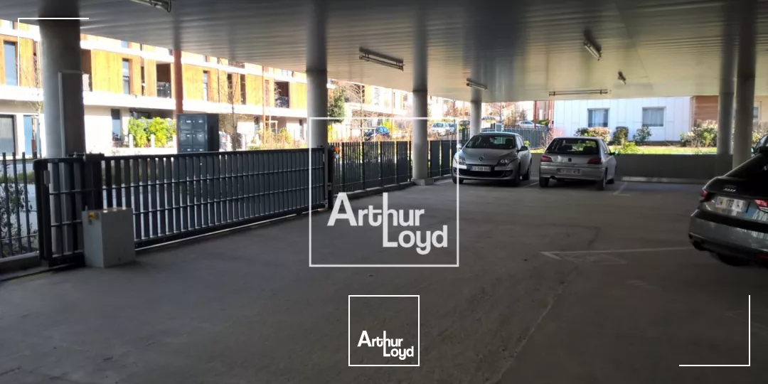 BUREAUX À LOUER - 155 m² et 422 m² AMÉNAGÉS - BALMA