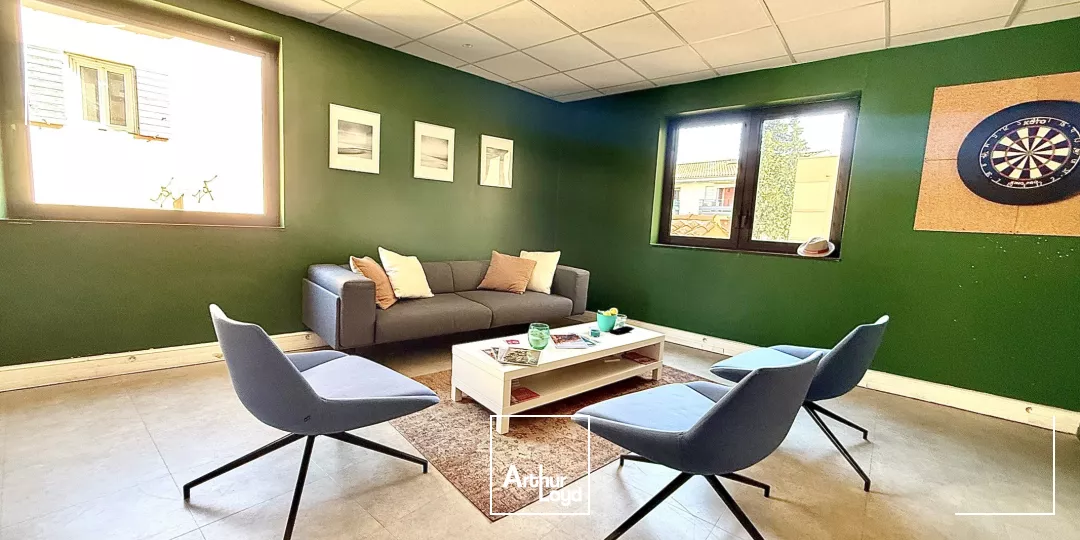 EXCLUSIVITE - BUREAUX A LOUER EN CENTRE VILLE D'AIX EN PROVENCE AVEC PARKING PRIVATIF