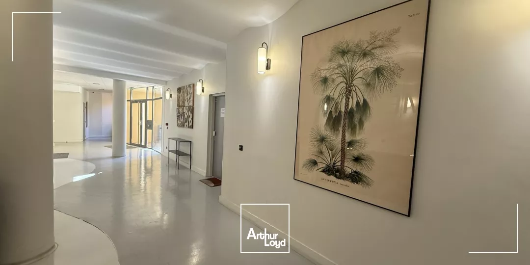 EXCLUSIVITE - BUREAUX A LOUER EN CENTRE VILLE D'AIX EN PROVENCE AVEC PARKING PRIVATIF