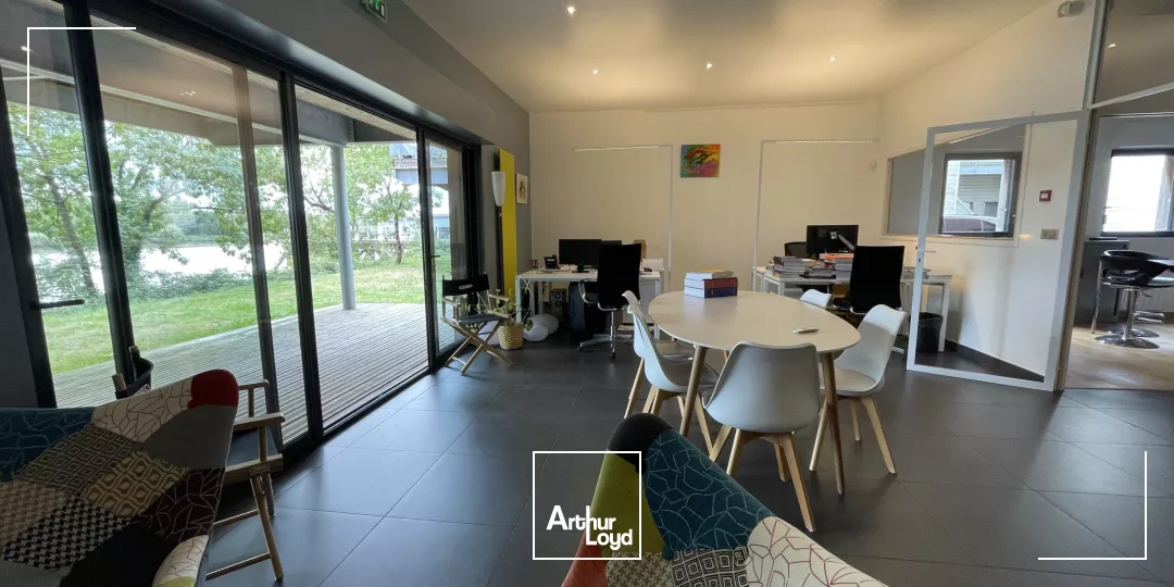 BUREAUX À VENDRE OU À LOUER-92 M²-BORD DE LOIRE
