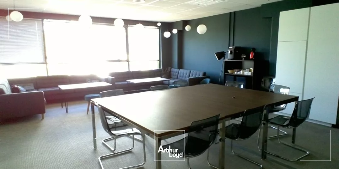 Bureaux rénovés avec vue mer à louer - ATHELIA IV - La Ciotat