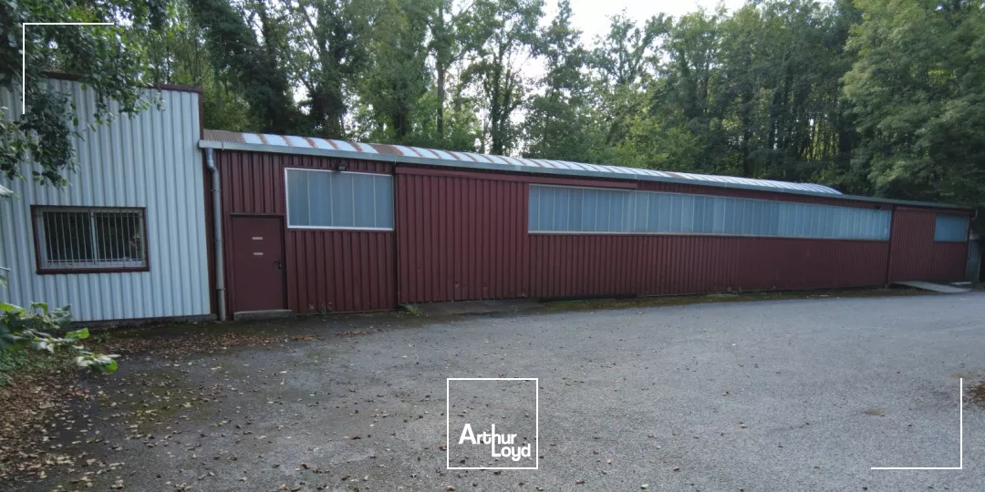 A LOUER LOCAL D'ACTIVITÉ 570 M2 BETHISY-SAINT-PIERRE