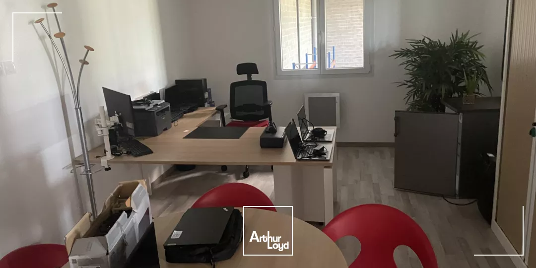 À LOUER - CELLULES D'ACTIVITÉ DE 523M2 DIVISIBLES - BEAUVAIS