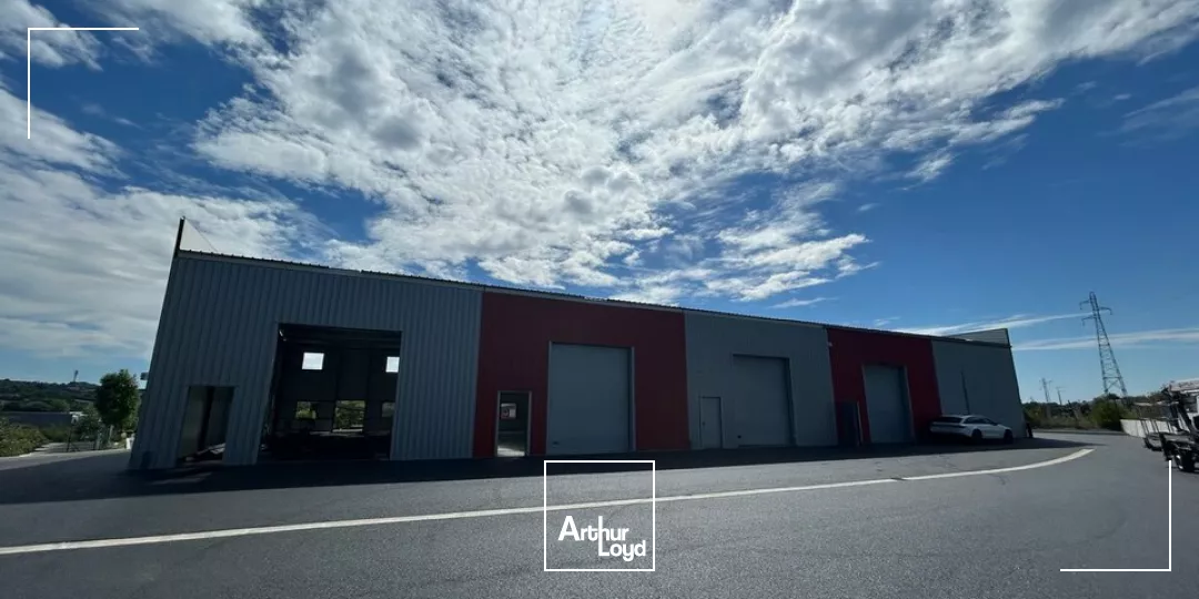 LOCAL D'ACTIVITE - NEUF - CUSSET - 190M² - 
