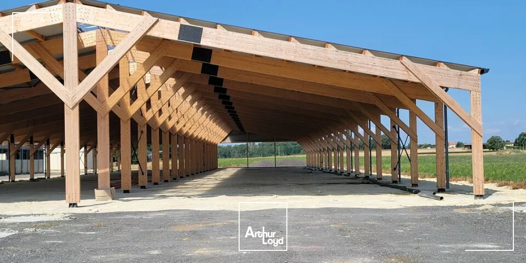 BATIMENT NEUF ENTREPOT STOCKAGE A LOUER 500 M2