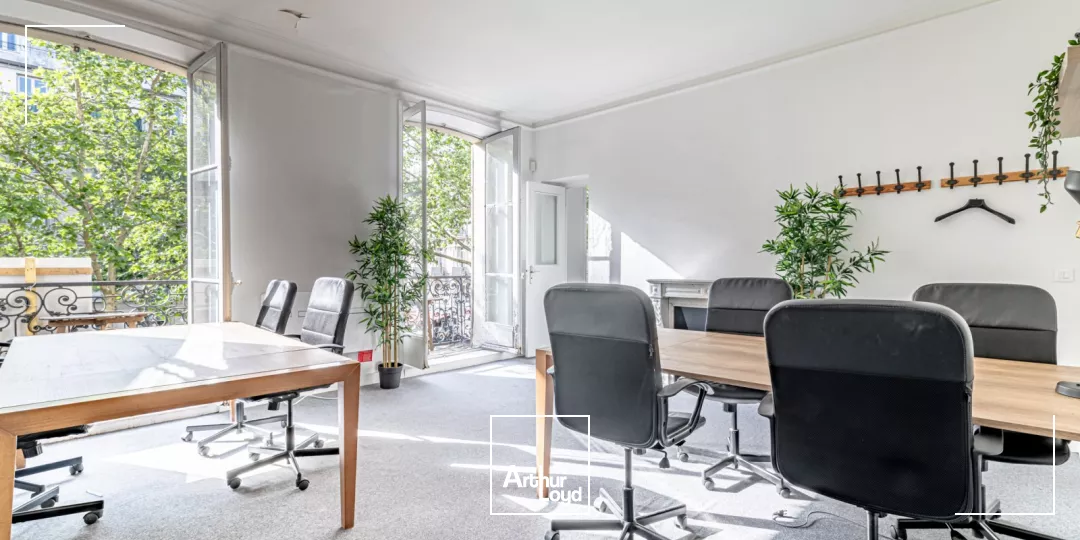 Bureaux à louer à PARIS 75004